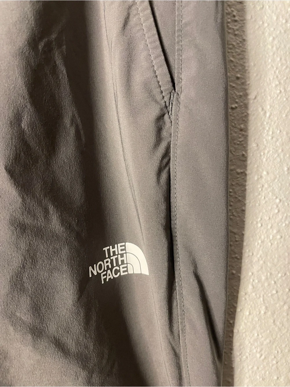 The North Face FlashDry-XD Grey Khaki Joggers Mens‎ XL Tapered Hiking Pants G2
